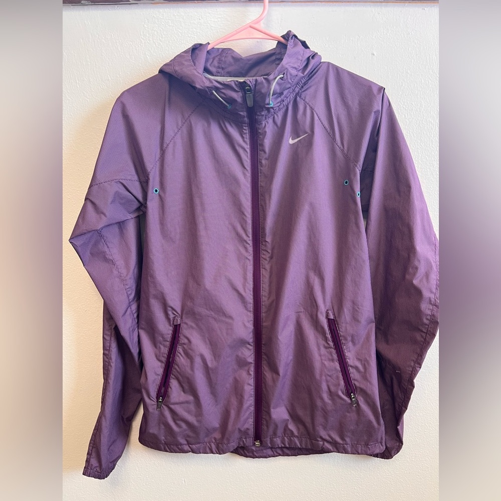 Nike Windbreaker Running Jacket